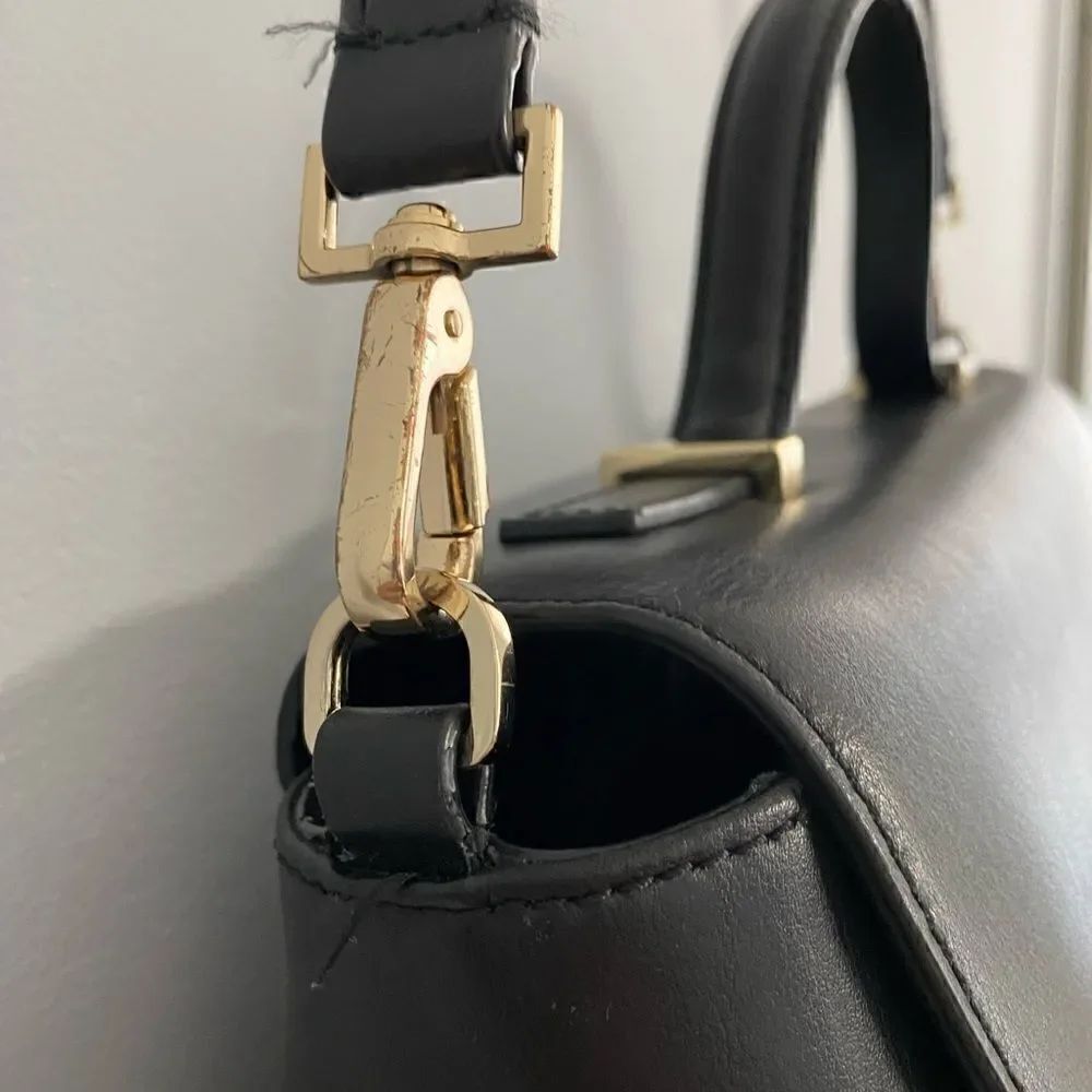 Kate Spate Shoulder Bag - Picture 3 of 13